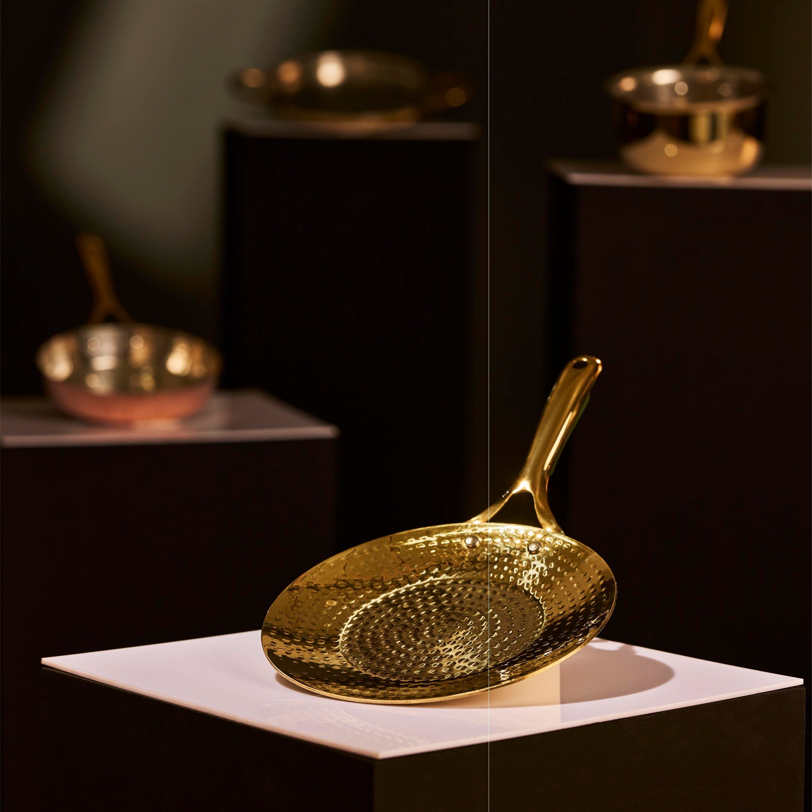 Brass Tawa with Insulated handle- Roti Tawa in Brass