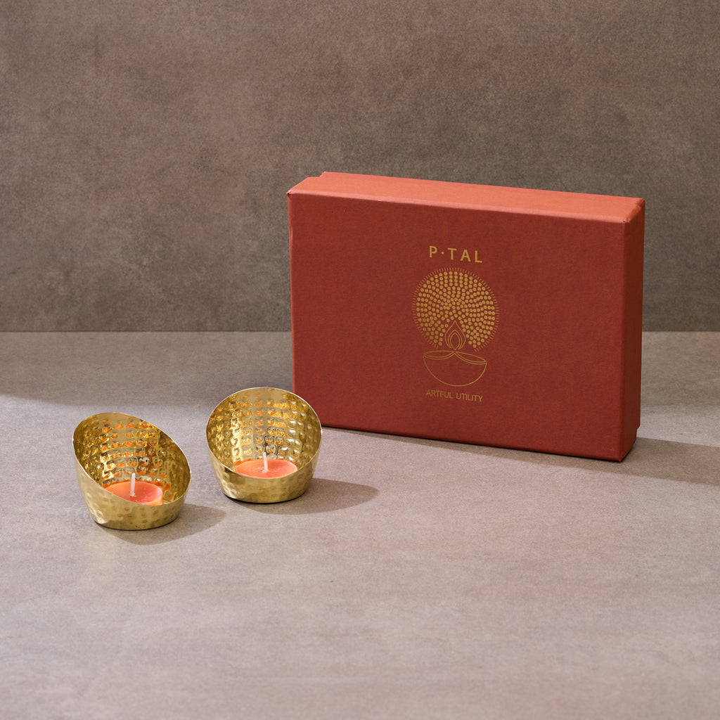 Set of 2 Tea light Holders in a Gift box (With 2 Tea Lights)