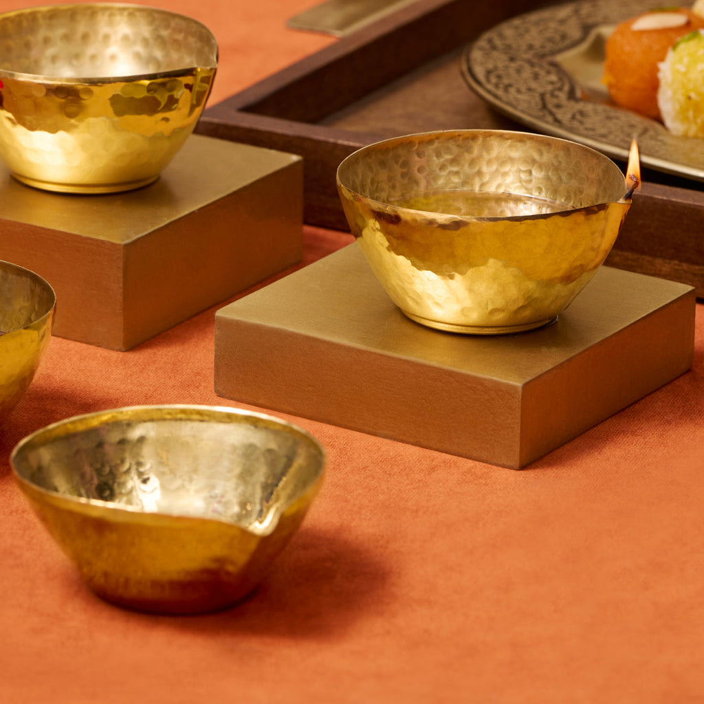 Brass Diya (set of 4 in gift box)