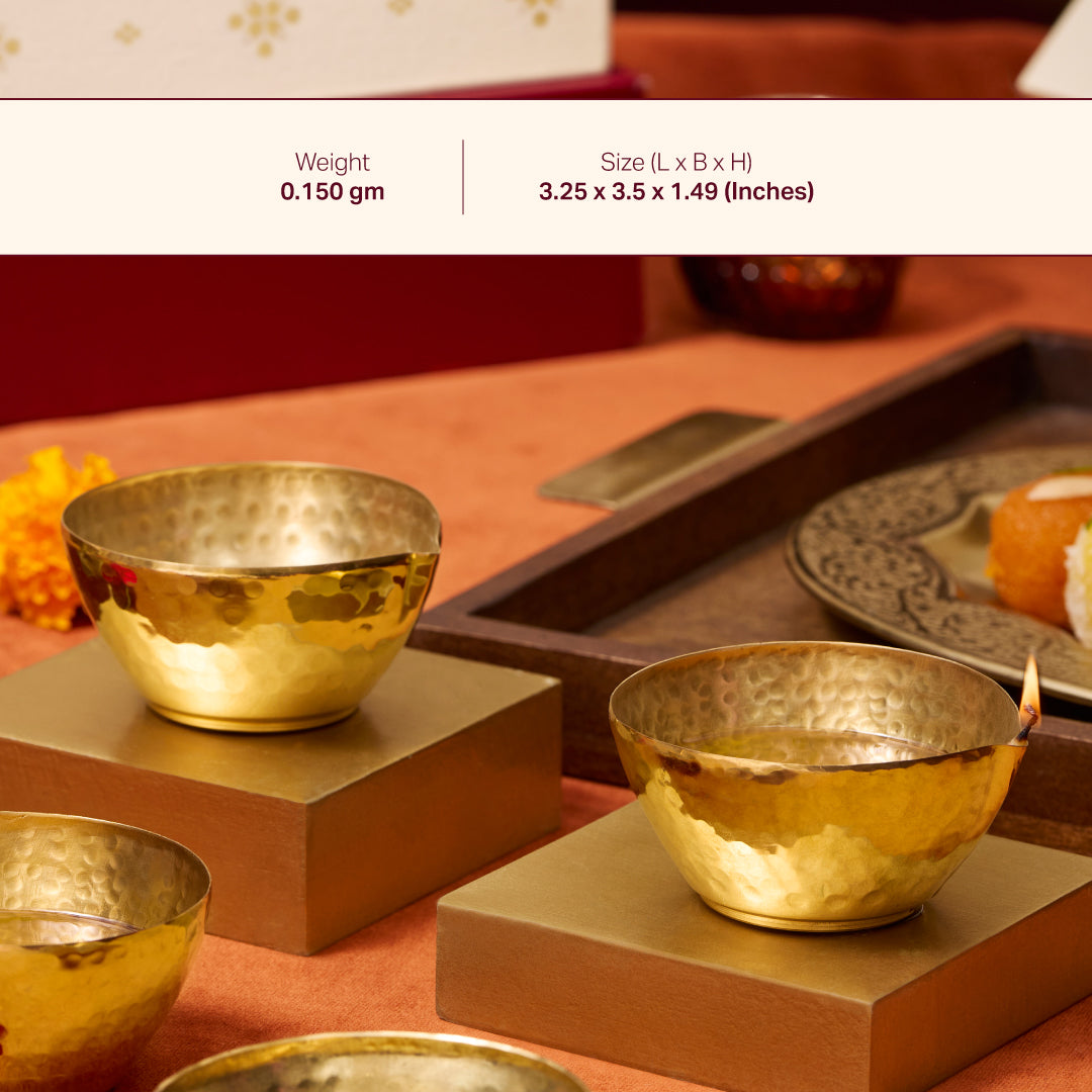 Brass Diya (set of 4 in gift box)